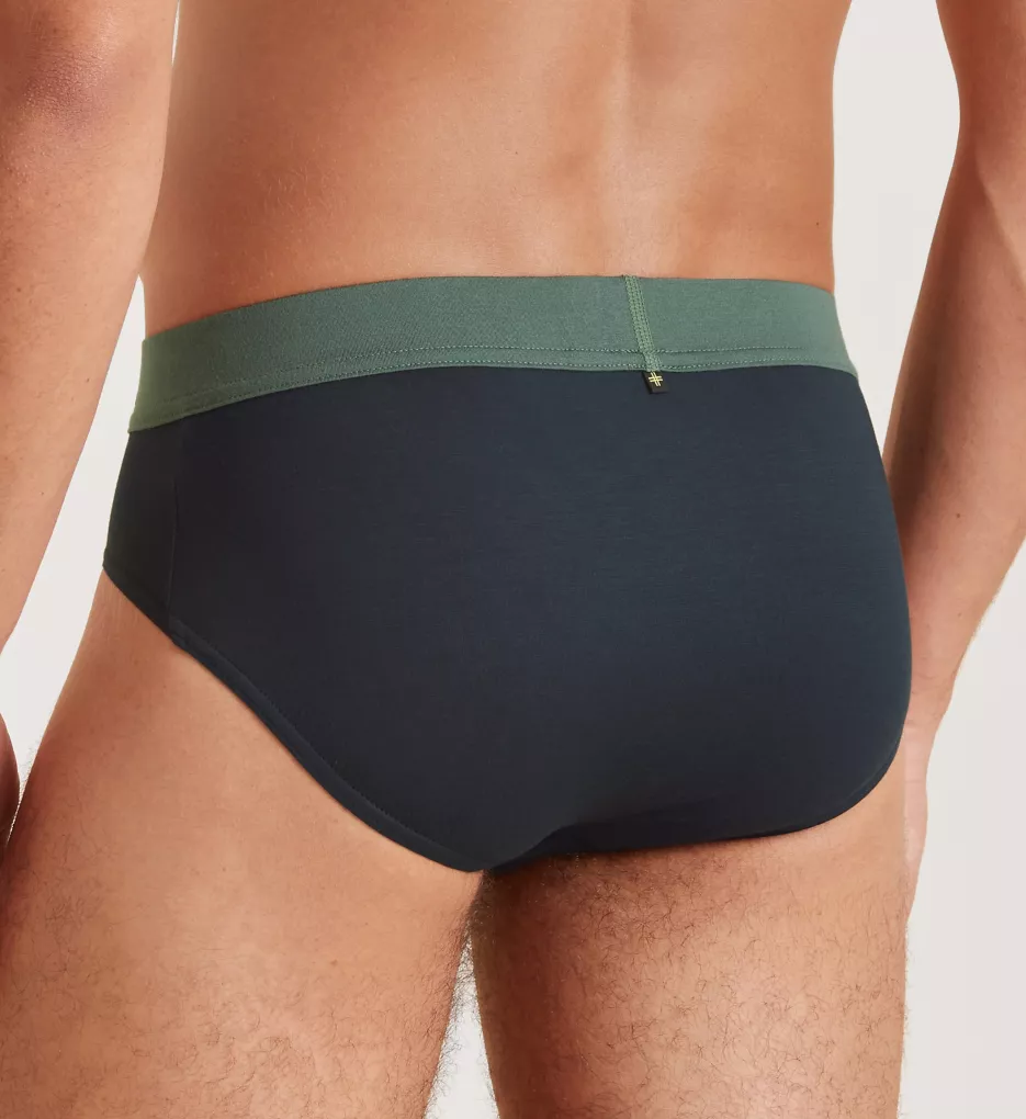 Calida Balanced Day Brief - Image 3