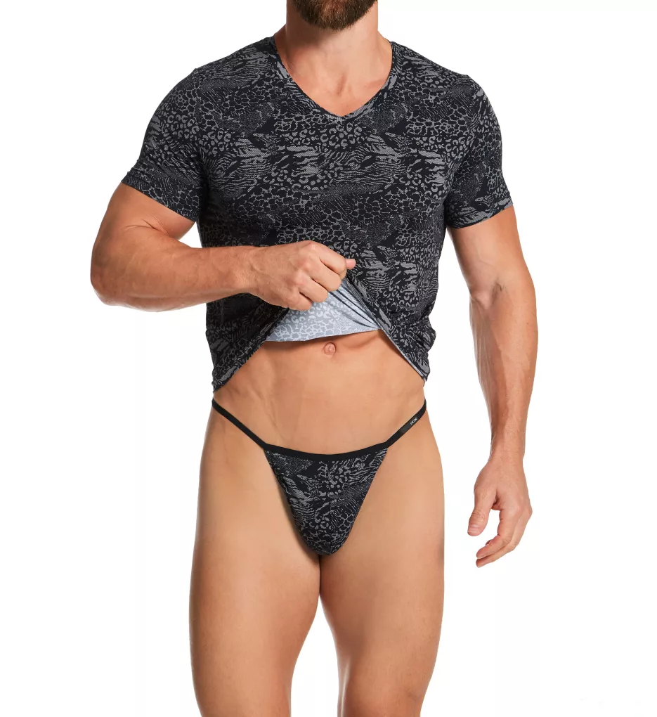 Hom Nairobi Printed V-Neck T-Shirt - Image 4